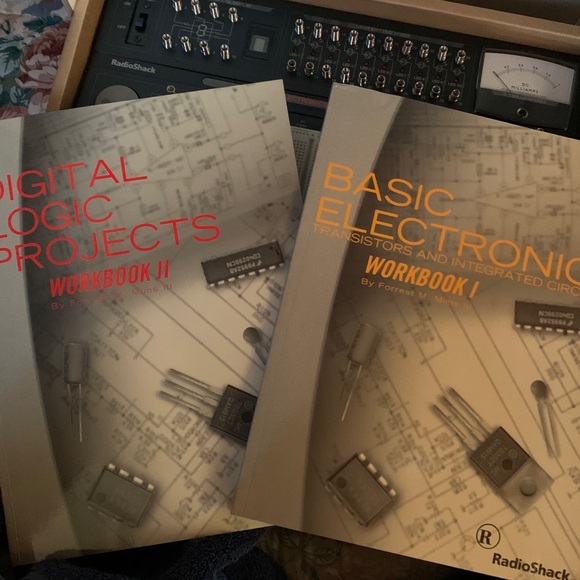 Electronics Learning Lab -New In Original Box - Picture 3 of 4